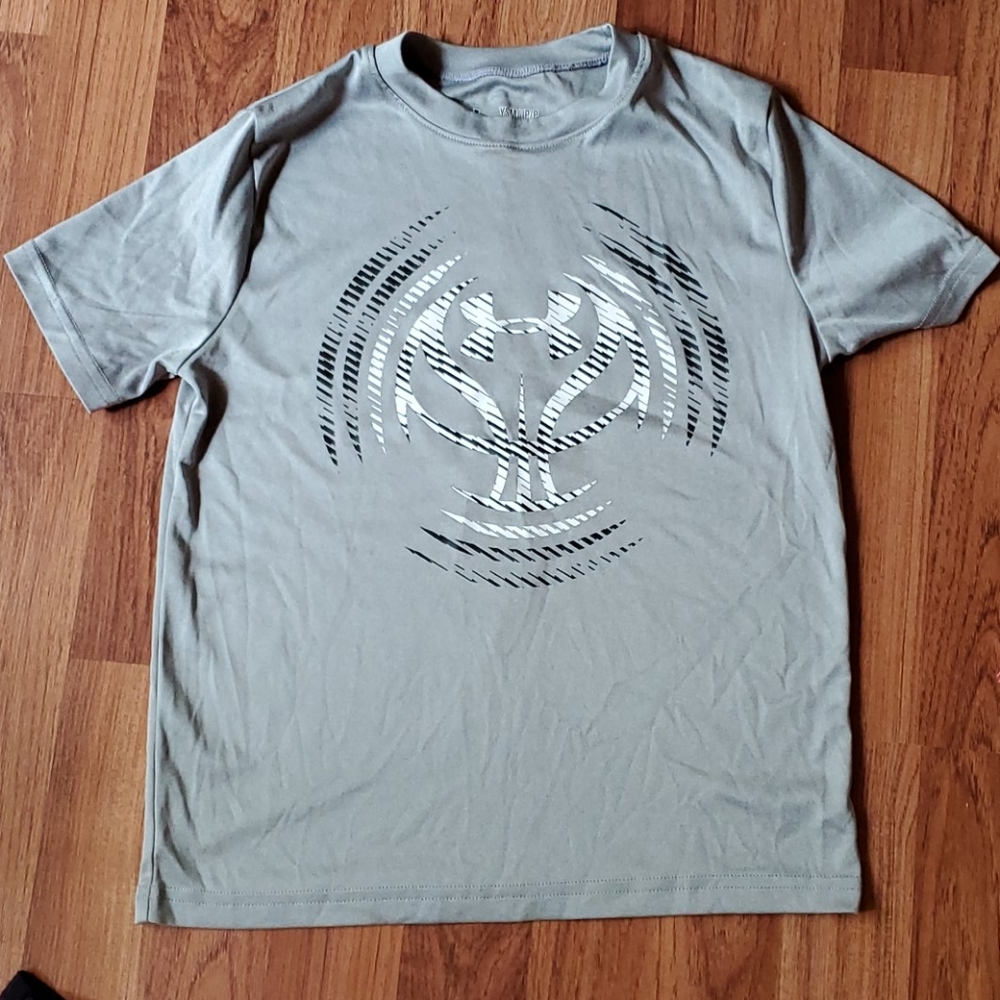 UA kids shirt